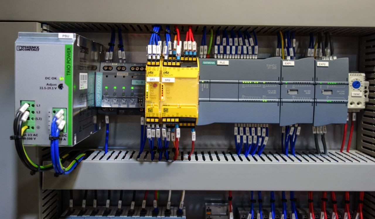Automated Electronics Assembly Plant